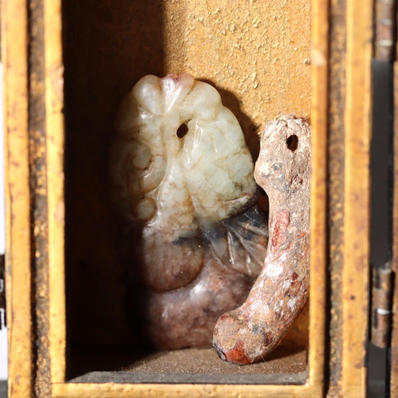 Antique Japanese Spiritual Miniature Collection Zushi Magatama Jade Daikoku20
