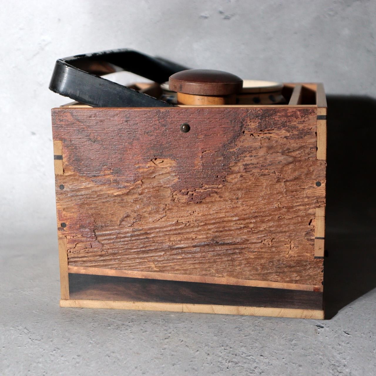 Japanese Wooden Tabako-bon Smoking Set Taimadera Temple Reclaimed Wood WO6388