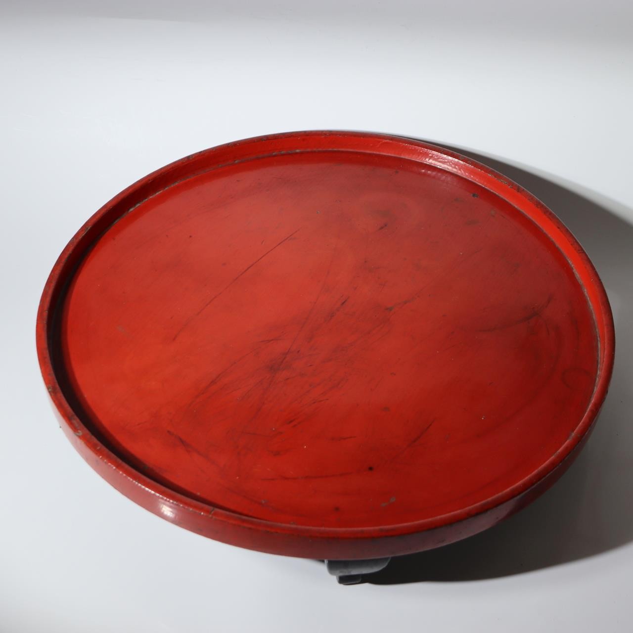 Large Japanese Lacquer Footed Tray - Tripod Base - Aizu-Style Red Lacquer 42.3cm8