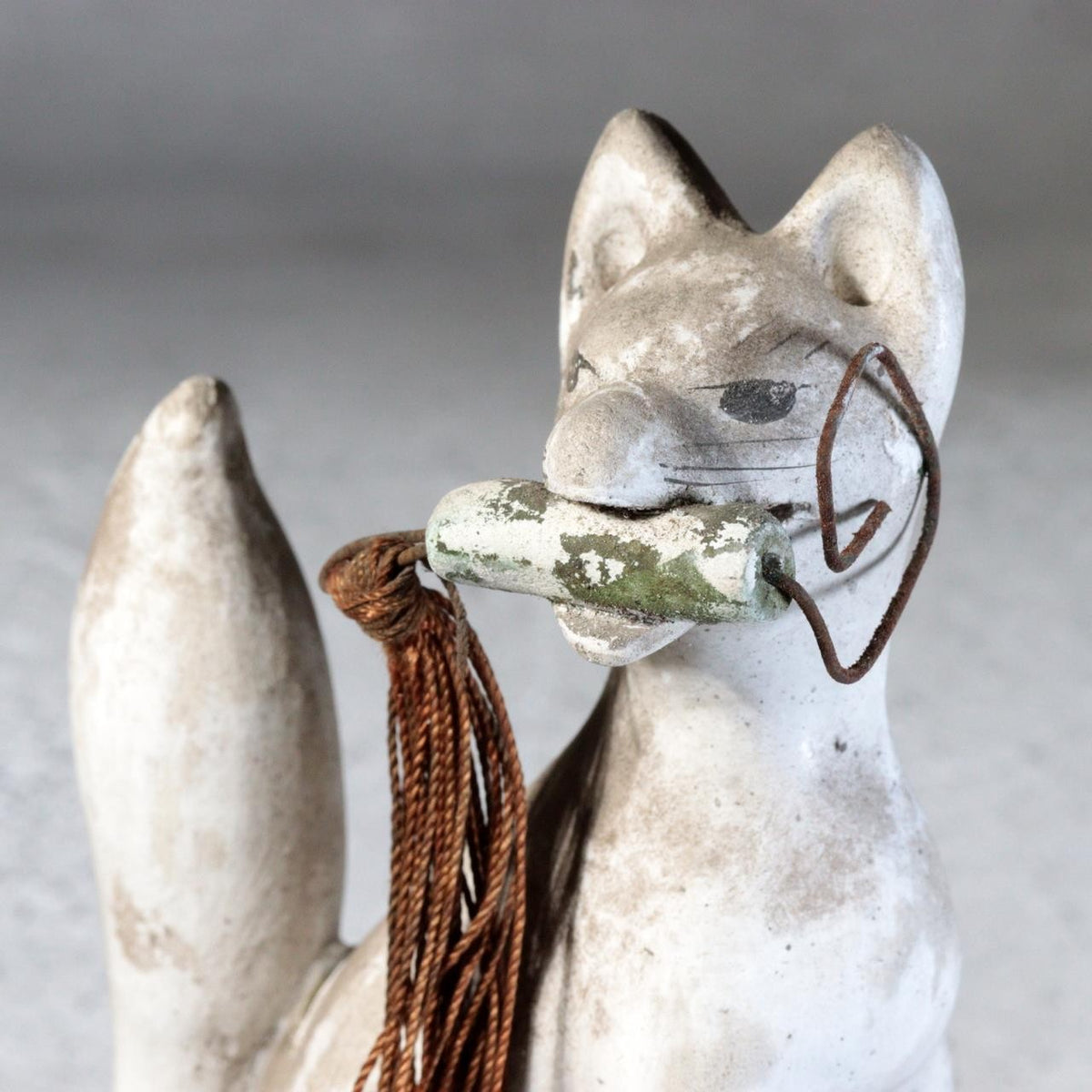 Vintage Japanese Plaster Toyokawa Inari Fox Statues Pair Torii Gate Shinto7
