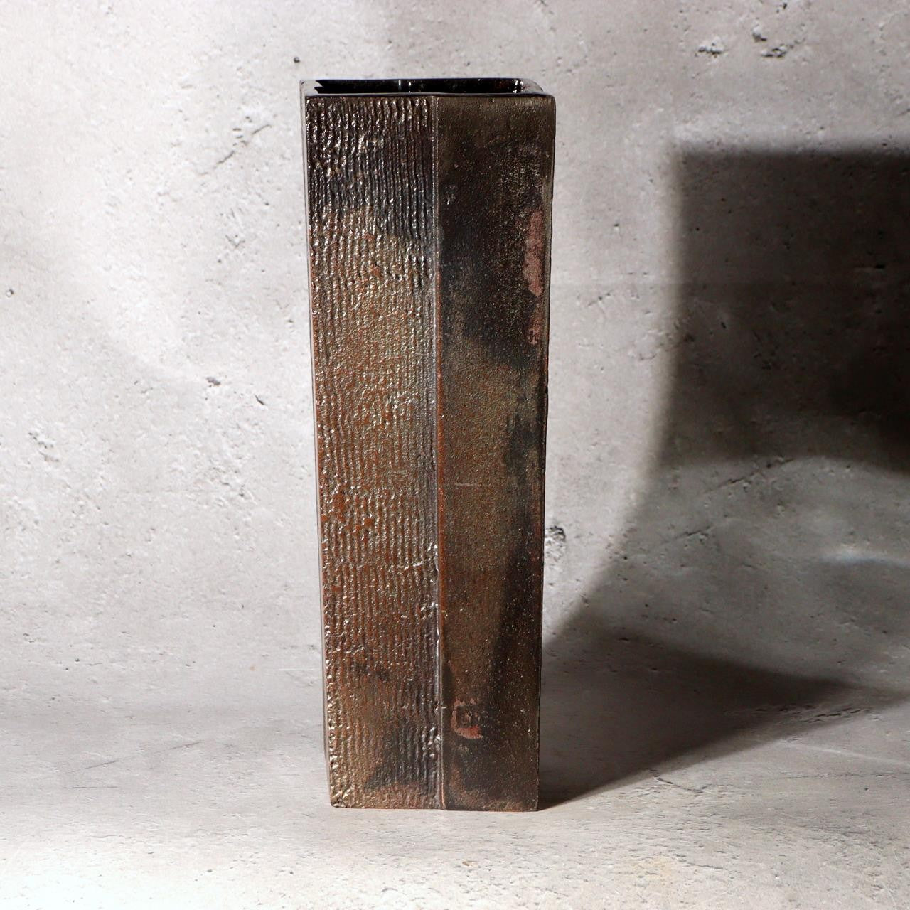 Living National Treasure Keiten Takahashi Iron & Flowing Copper Fusion Vase13