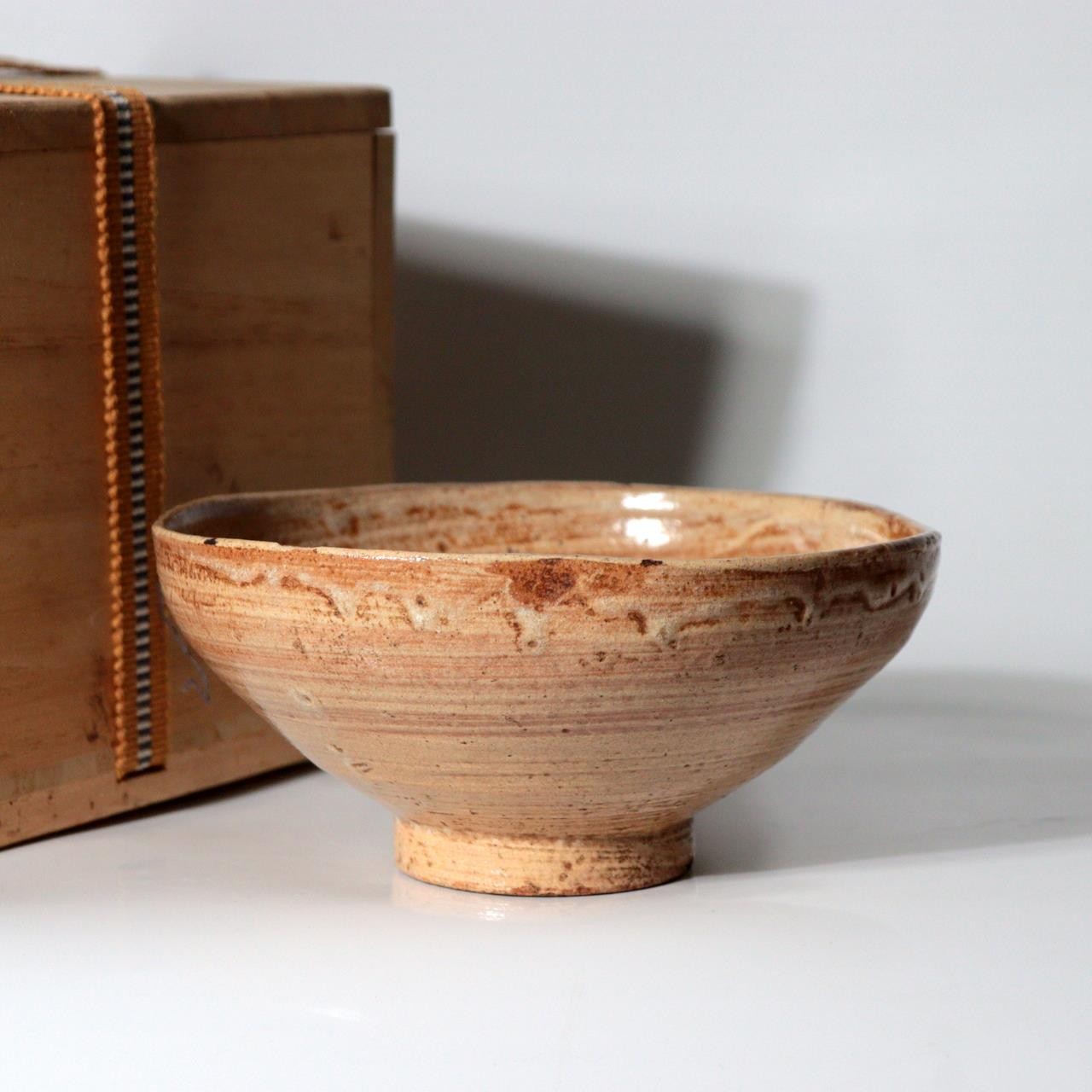Antique Meiji Japanese Hagi Ware Pottery Matcha Tea Bowl Modern Box PCP3130