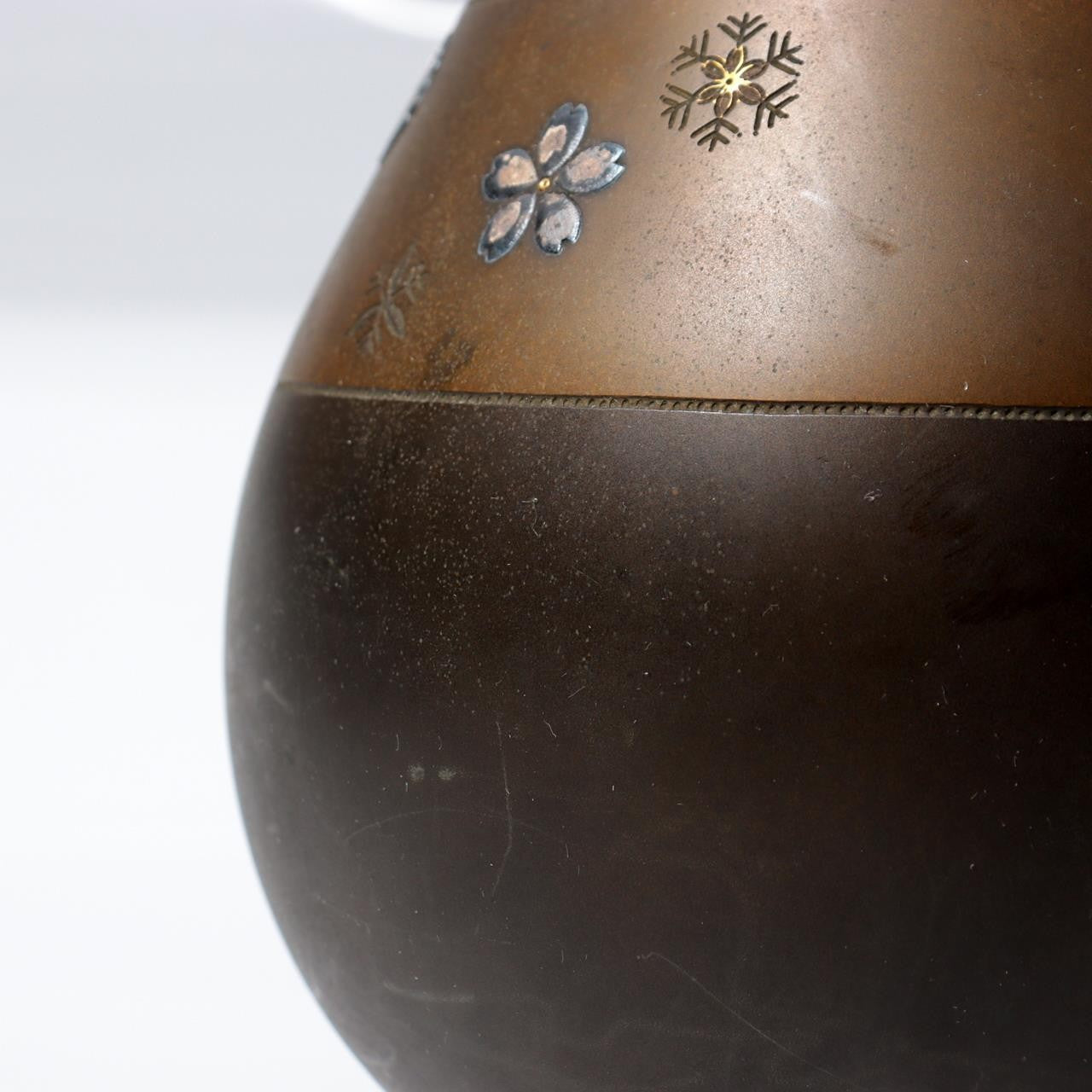 Antique Japanese Bronze Vase Silver Brass Inlay Sakura Snowflake Pattern 19327