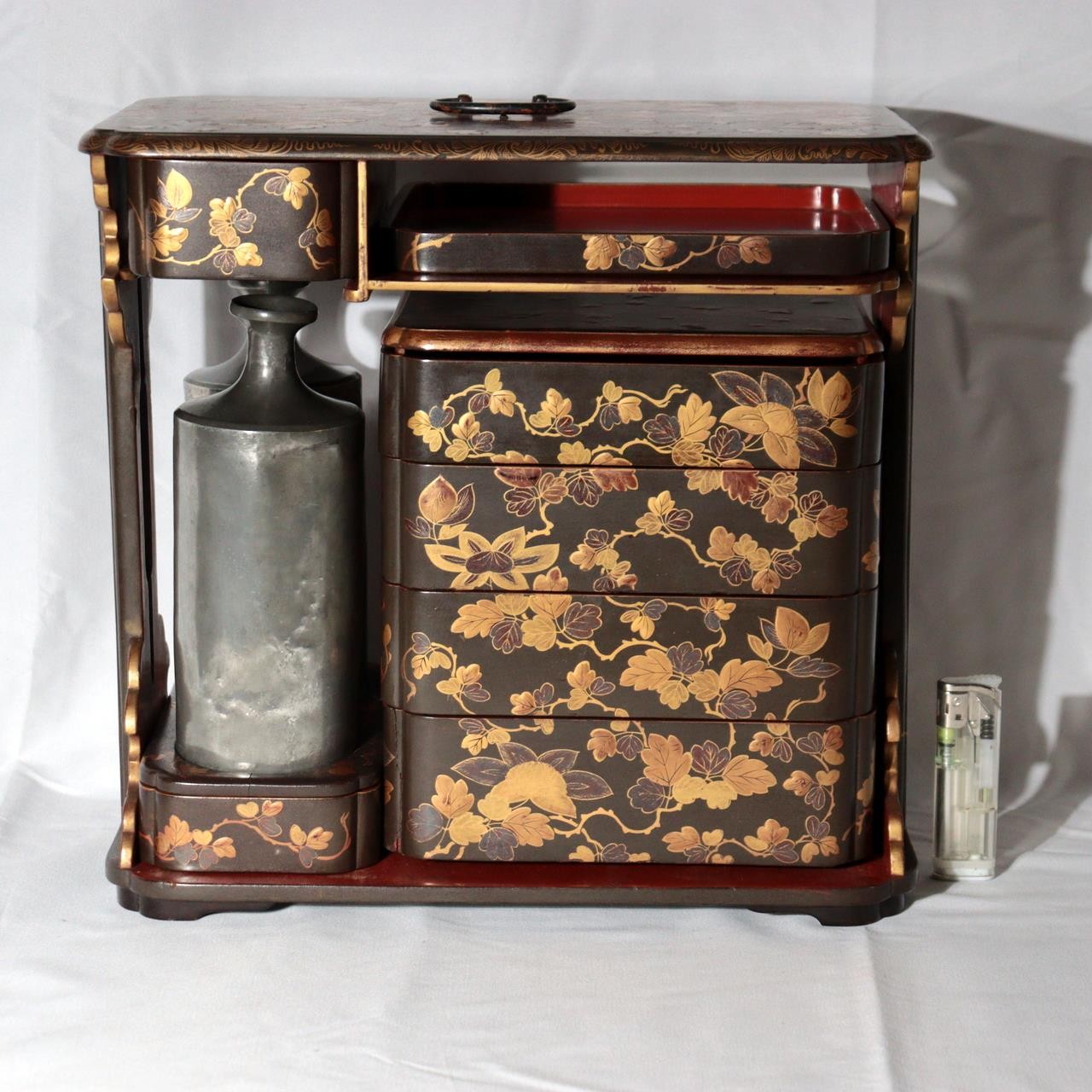 ​Antique Japanese Maki e Lacquer Nobento Sageju Picnic Set Tin Flasks WO6360