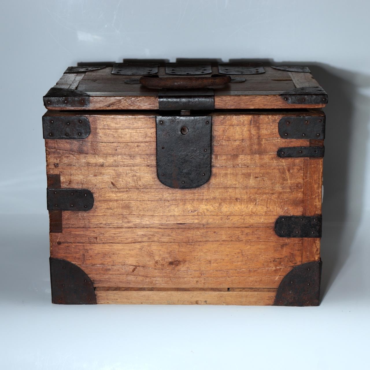 Antique Late Edo Japanese Wooden Kake Suzuri Portable Writing Box WO6207
