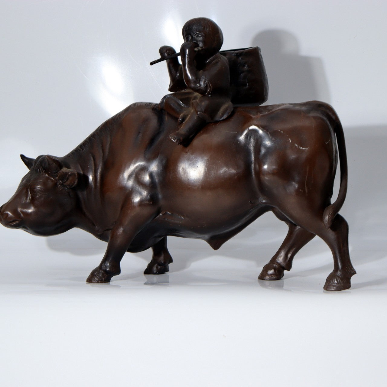 Vintage Japanese Cast Iron Bull Statue  Zen "Riding the Bull Home" 7.3kg BOSa220