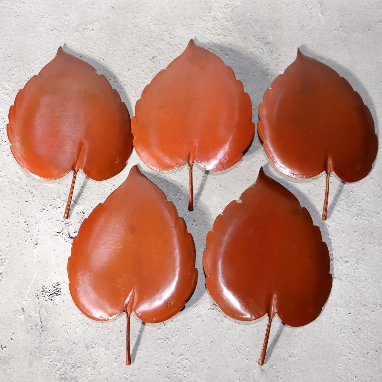 Japanese Bronze Silver Leaf Plates by Yoshimitsu Nishimura Takaoka doki w box2