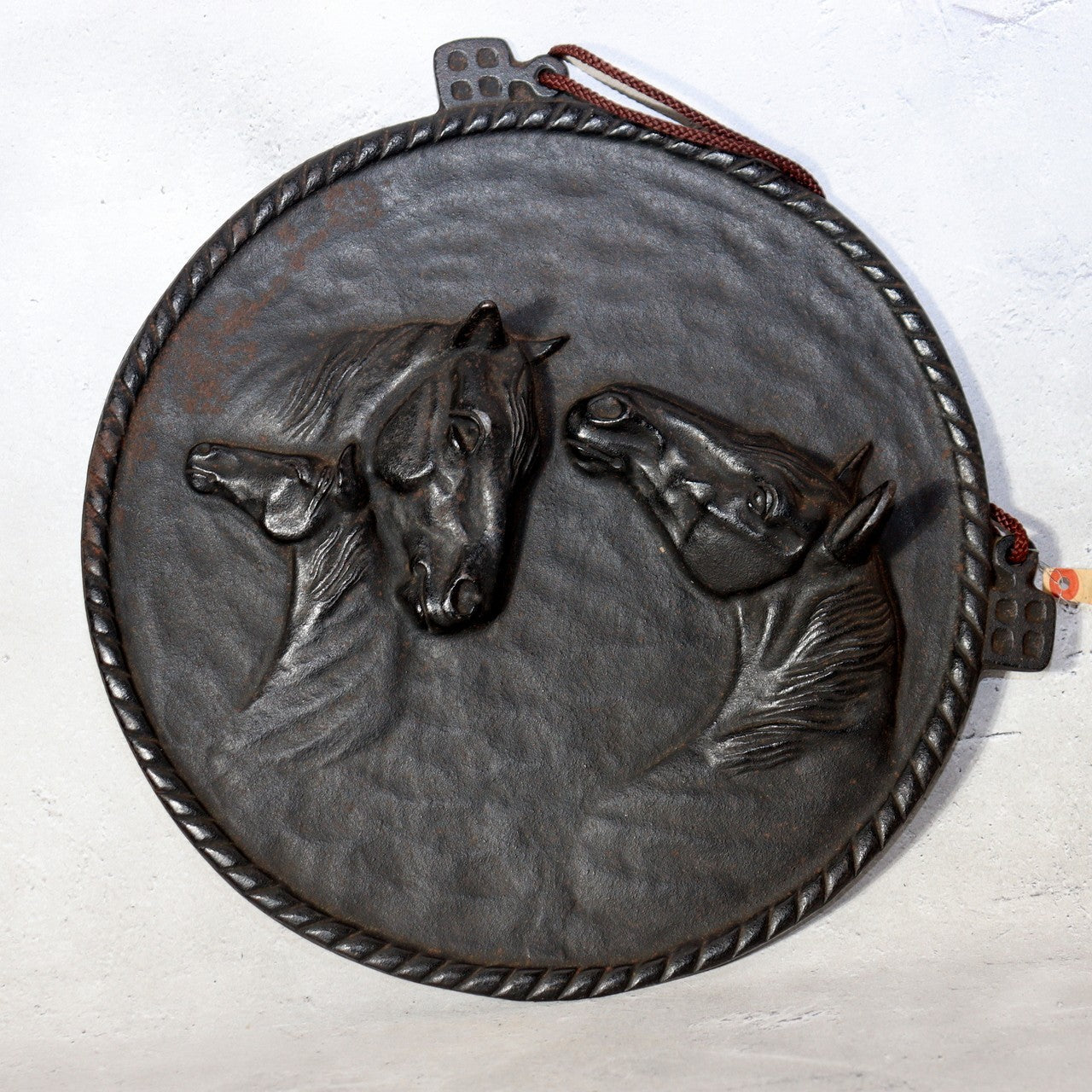Japanese Nambu Tekki Cast Iron Wall Plaque - Horse Relief Decor 30cm BOSa2513