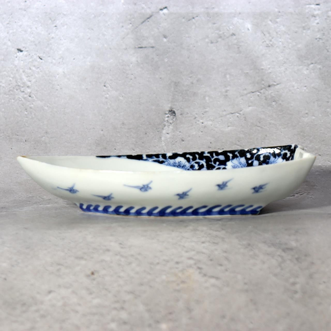 Antique Japanese Hirado Ware Porcelain Dish - Sometsuke Bakumatsu 17cm IP13512