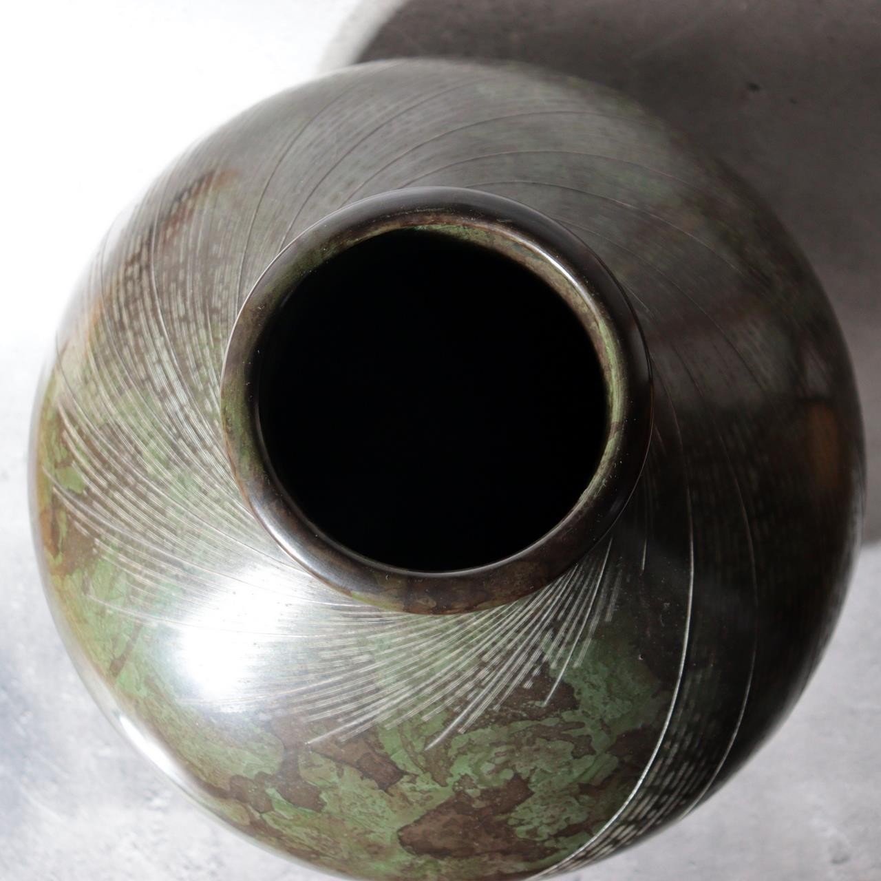 Japanese Bronze Vase Mottled Green Patina Engraved Lines Shimpo BV7713