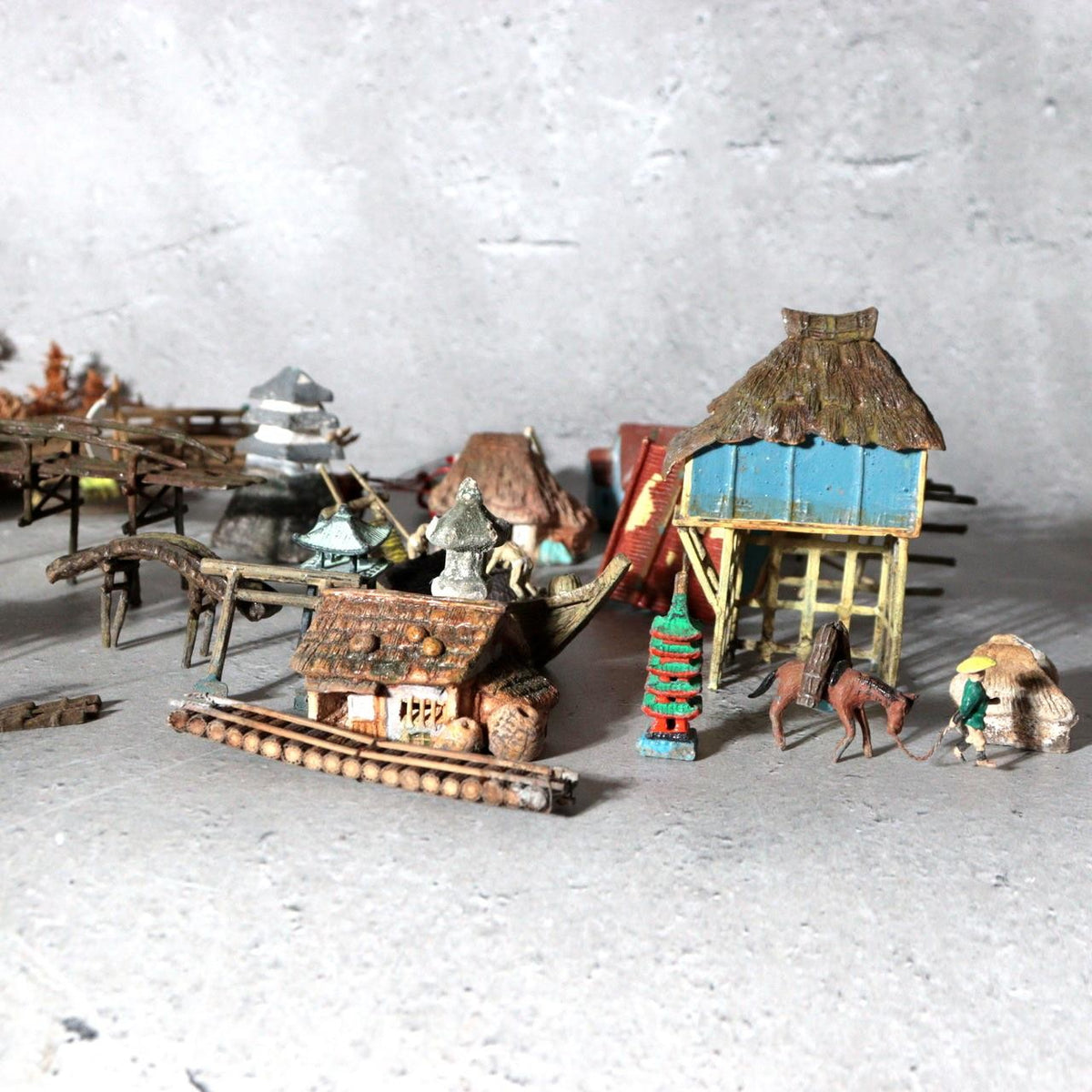 Vintage Japanese Bonkei Tenpai Miniature Figures Trees Suiseki Diorama Set BOSa619