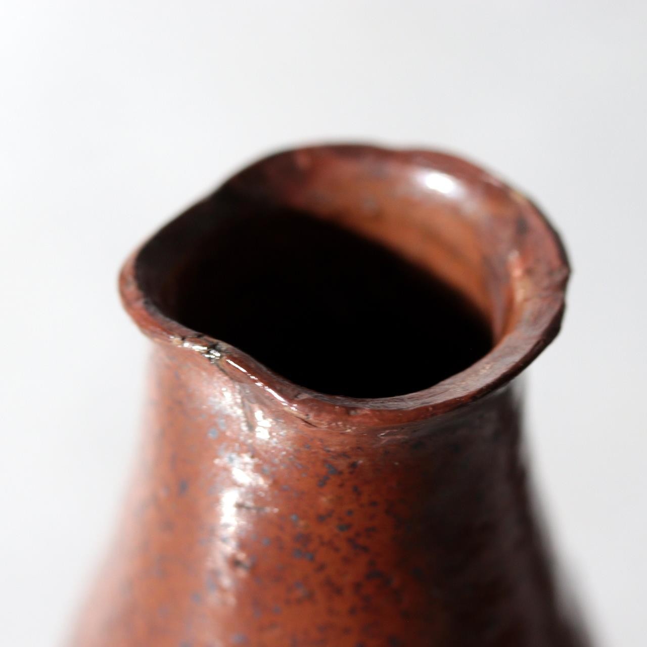 Late Edo Japanese Tamba Ware Kurikawa-Glazed Faceted Tokkuri Sake Bottle with Bo11