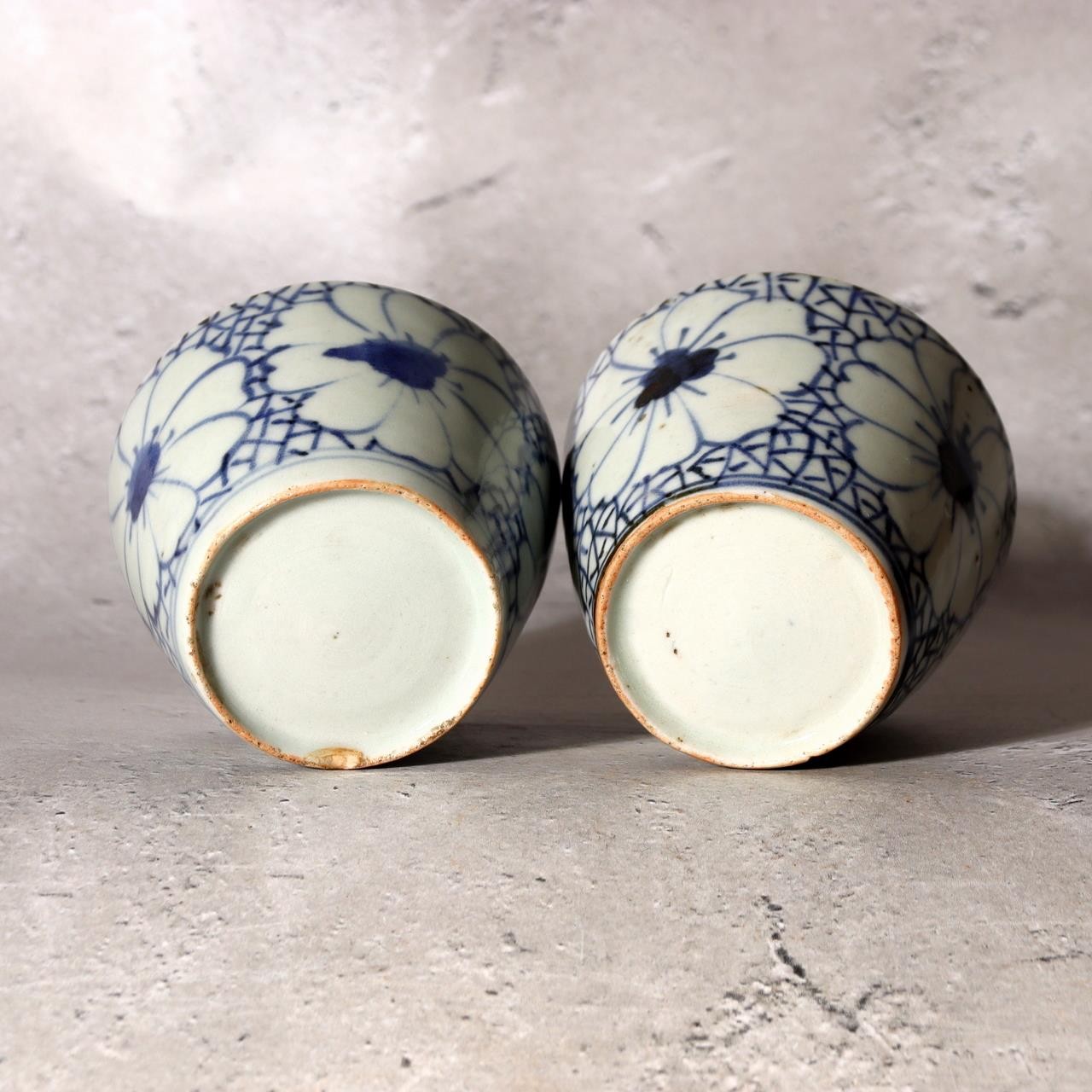 Edo Period Ko-Imari Blue and White Soba Choko Cup Set Net Flower 2pcs Japanese3