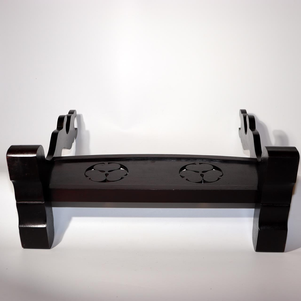 Vintage Japanese Wooden Sword Stand Rack 3 Swords Mitsuba Aoi Kamon SWR3554