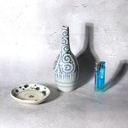 Antique Japanese Imari Sometsuke Set  Tako Karakusa Slender Vase & Kozara Plate2