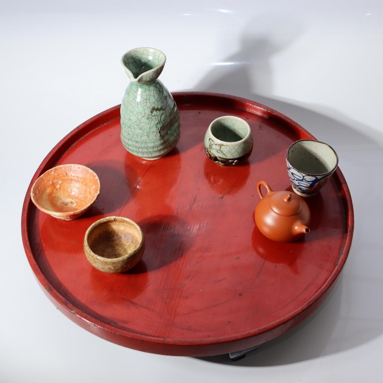Large Japanese Lacquer Footed Tray - Tripod Base - Aizu-Style Red Lacquer 42.3cm9