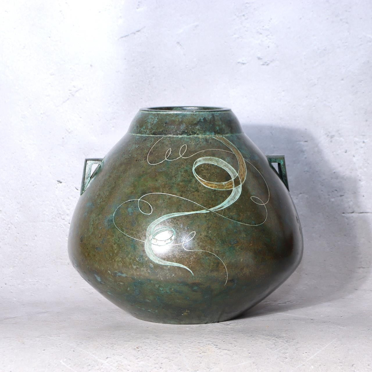 Vintage Japanese Signed Bronze Vase Silver Inlay Showa Modern Abstract Design2
