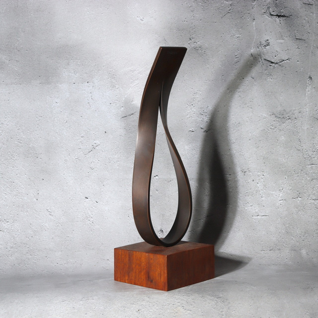 Vintage Artisan Signed "TAZIMA" Modern Abstract Bronze Sculpture - Late Showa16