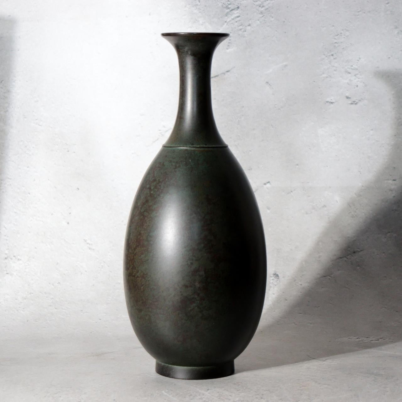 Japanese Cast Bronze Karakane Vase Shoei Kanamori Tomobako BV7695