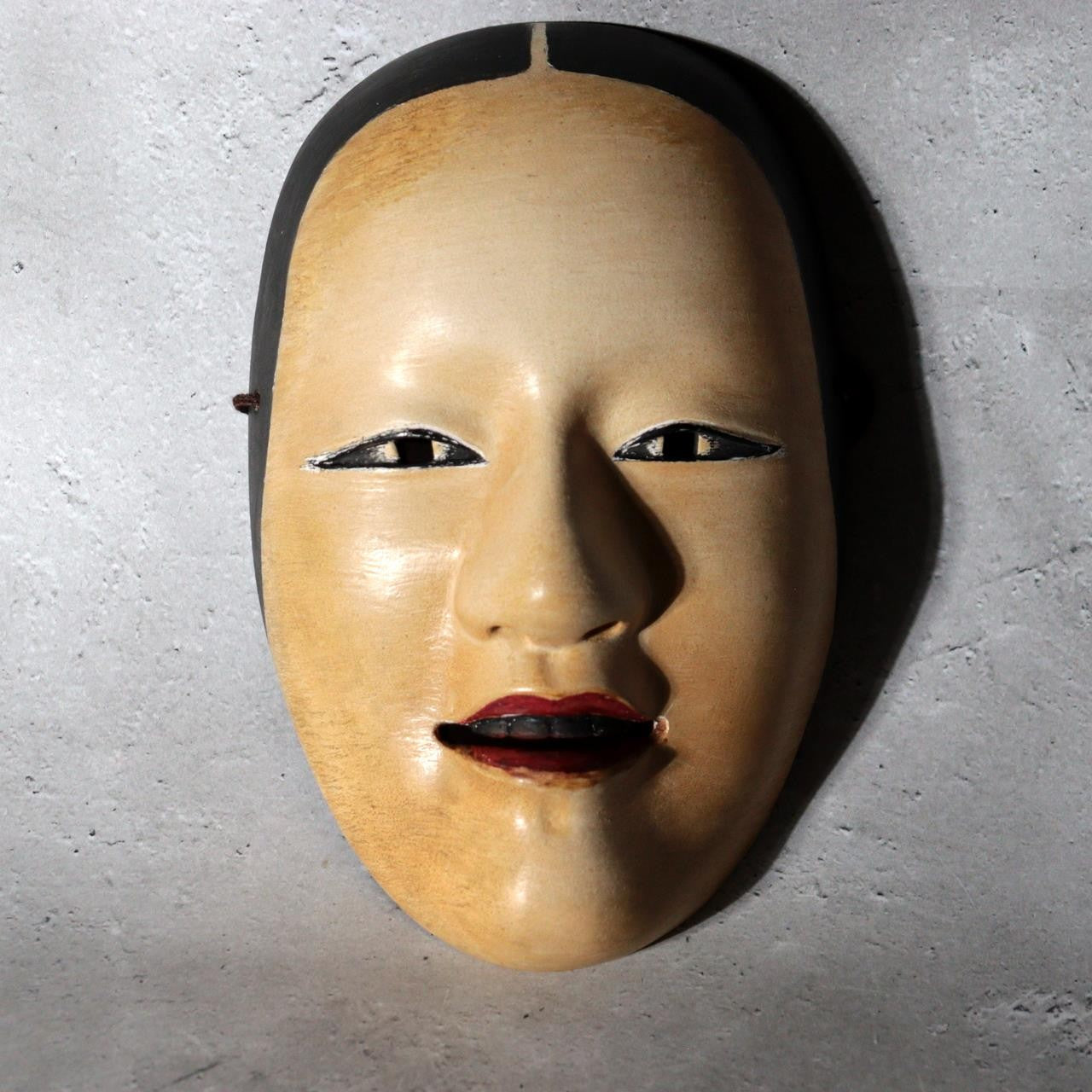 Japanese Carved Wooden Noh Mask Fushikizo Zonna with Bag MSK5471
