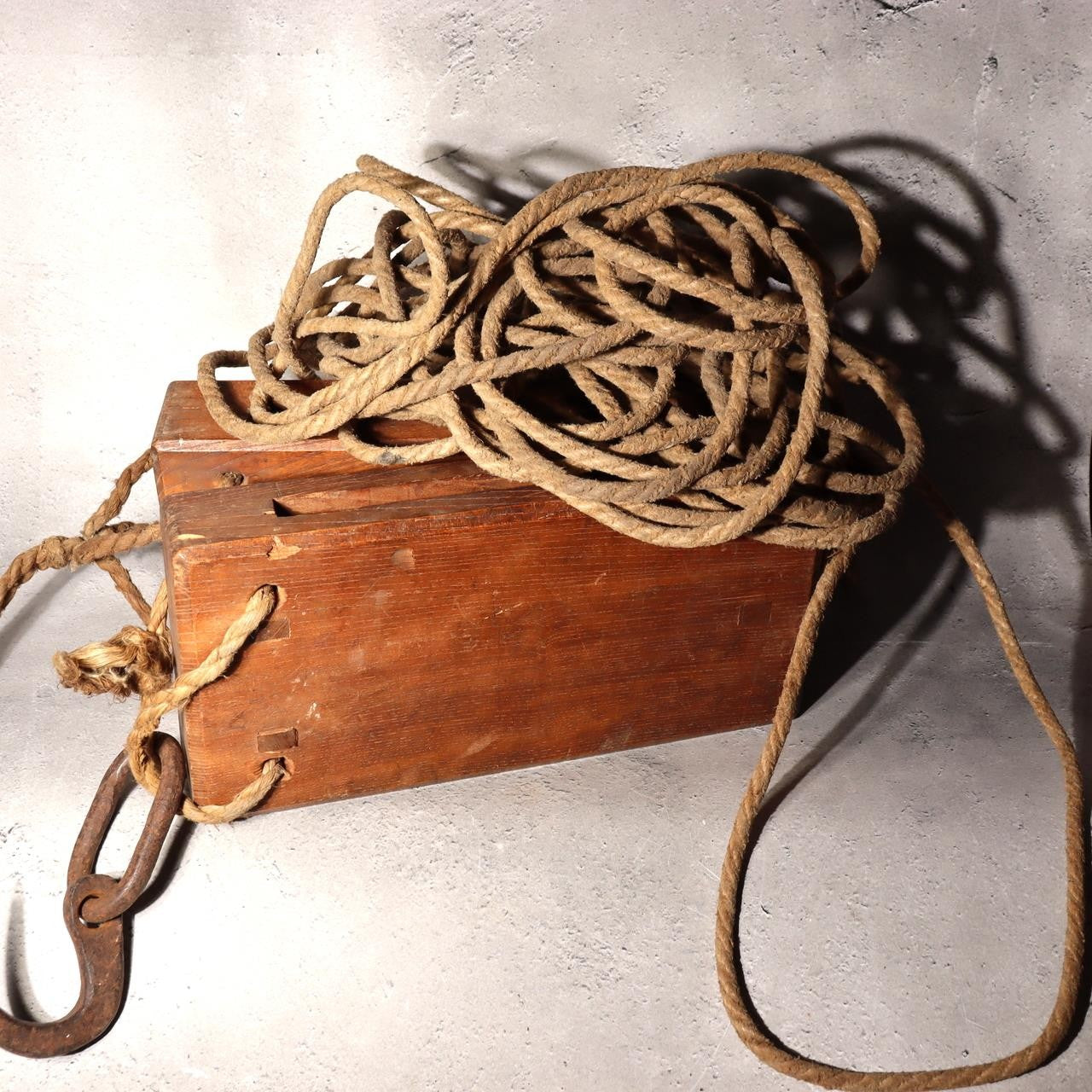 Antique Japanese Wooden Pulley Block Tackle Rope Iron Hook Rustic WO5381