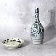 Antique Japanese Imari Sometsuke Set  Tako Karakusa Slender Vase & Kozara Plate1
