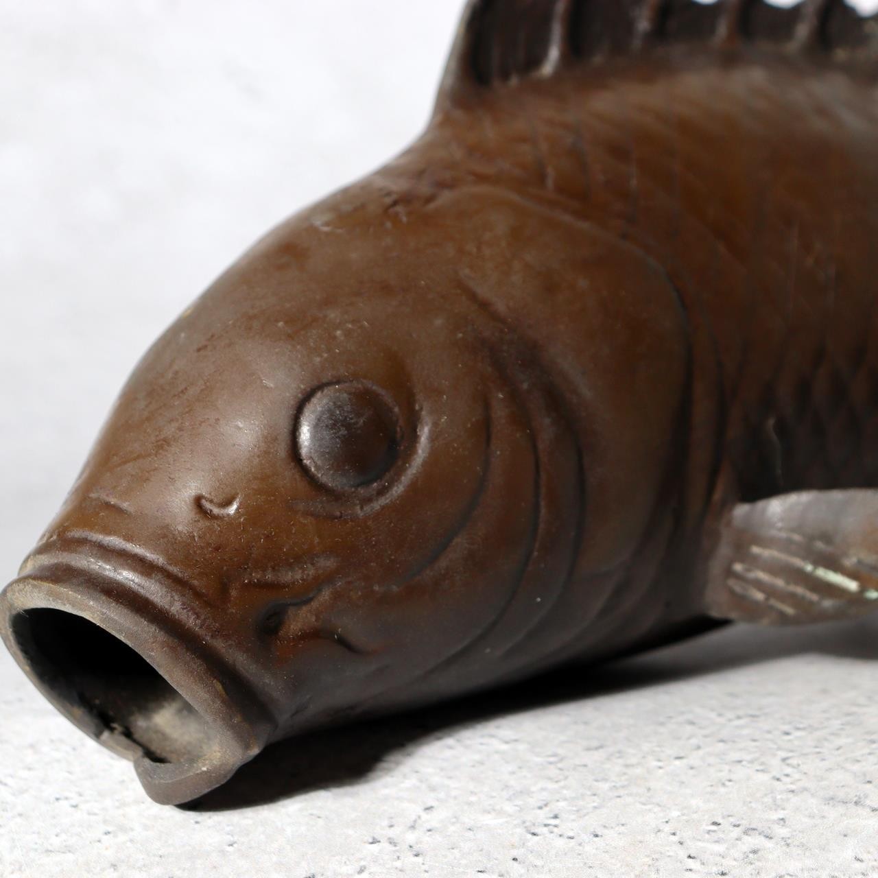 Antique Japanese Bronze Koi Carp Splashing Waves Flower Vase Ichirin-zashi 21cm9