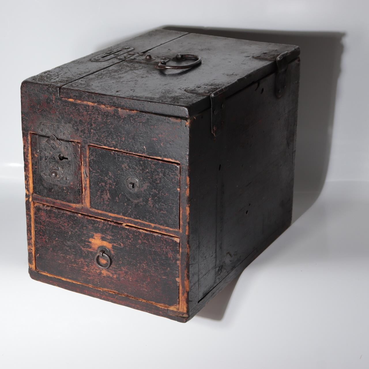 Antique Late Edo Japanese Wooden Black Kake Suzuri Portable Writing Box WO6210