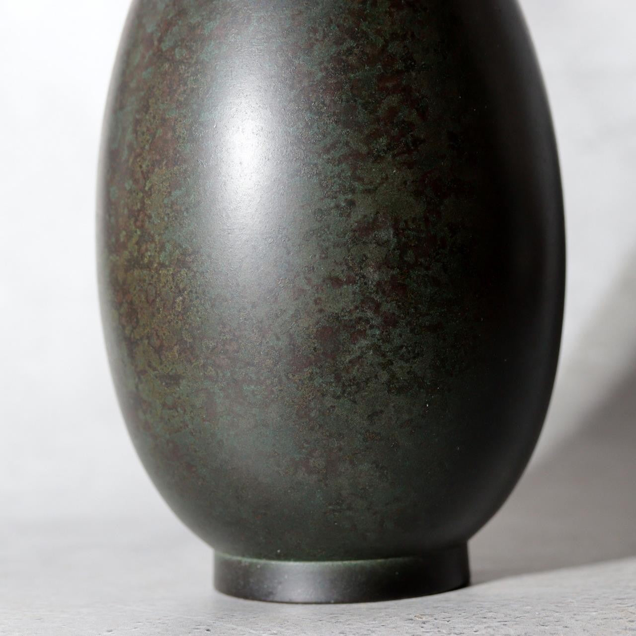 Japanese Cast Bronze Karakane Vase Shoei Kanamori Tomobako BV7698