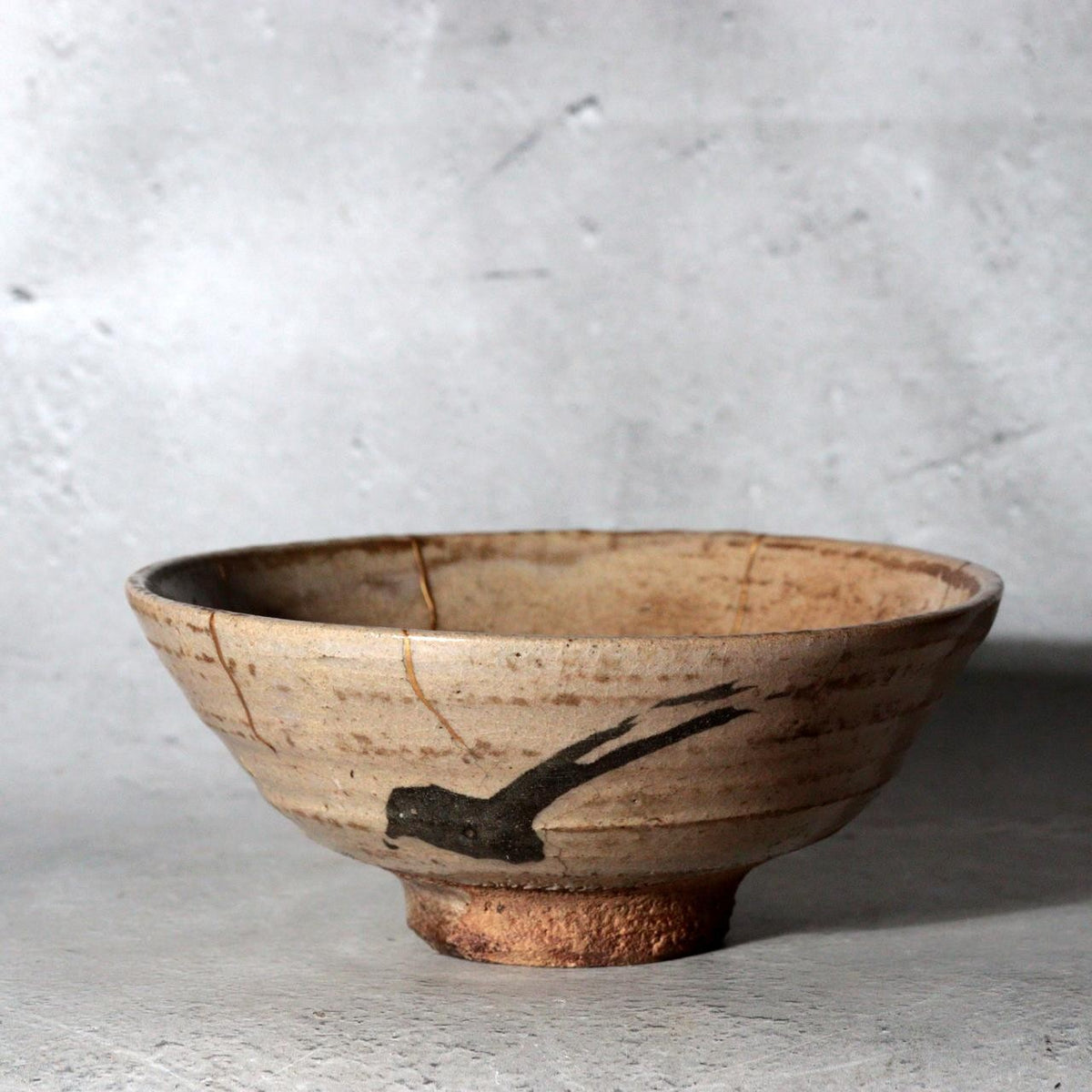 Antique Japanese E-Karatsu Chawan Tea Bowl Edo Period Kintsugi Repair Wooden Box1