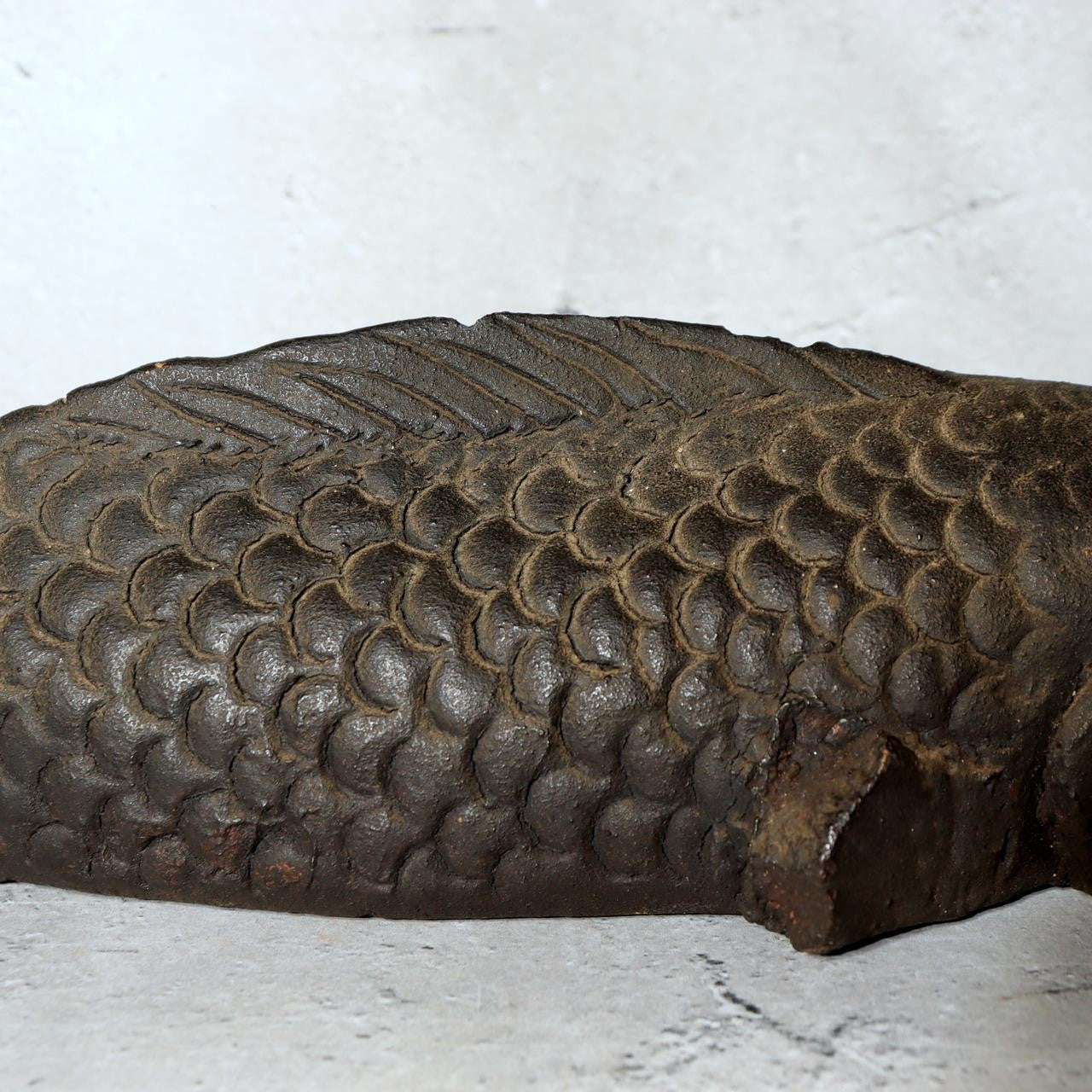Vintage Japanese Ceramic Fish Wall Vase Jizai Kagi Yokogi Hearth Hook PV3079