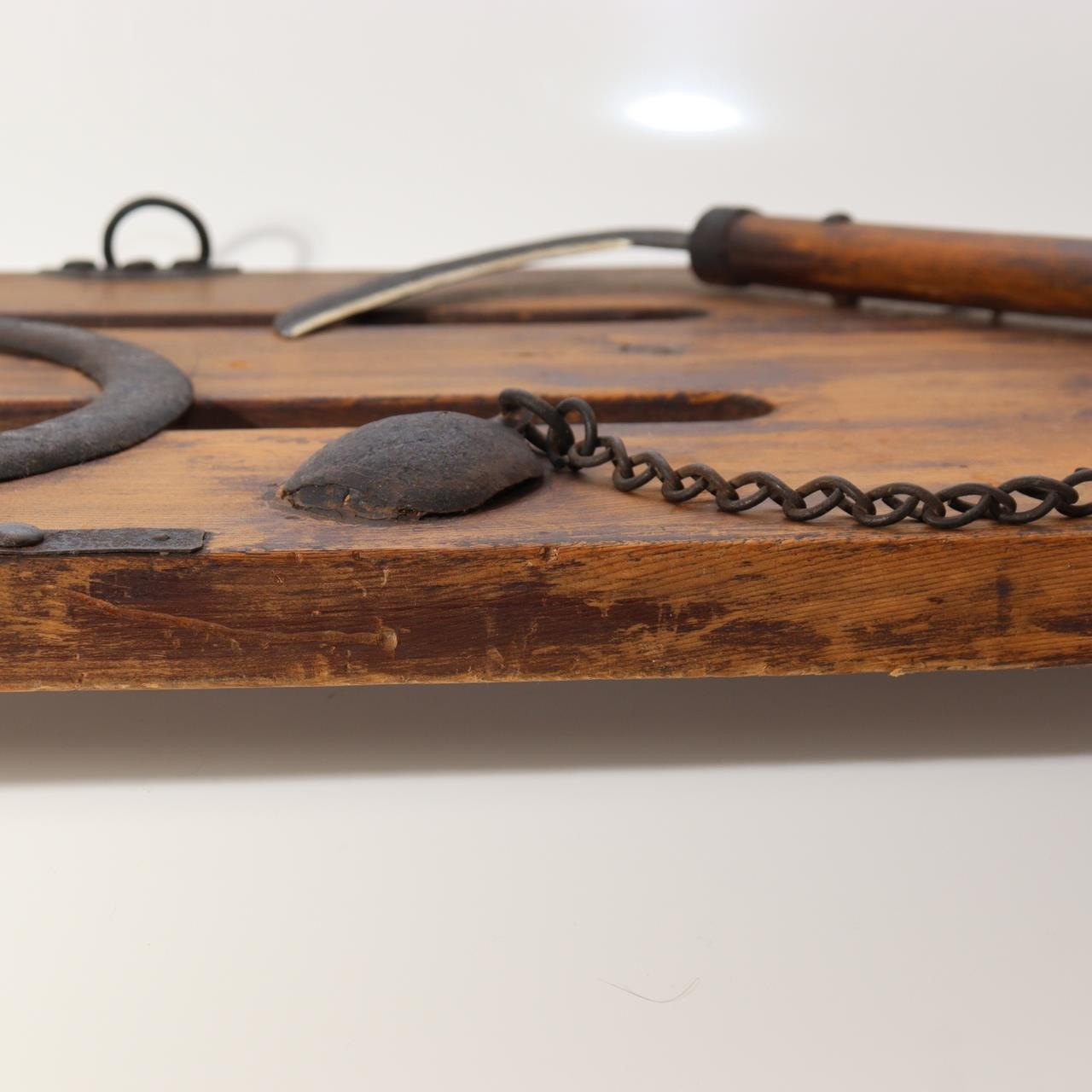Japanese Antique Wood Kanban Shop Sign Kamawanu Sickle Ring Nu Rebus 72.5cm13