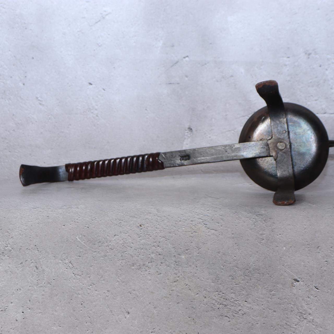 Masterpiece Hand-Forged Iron Candlestick Izumo Swordsmith Hiromitsu Signed Japan9
