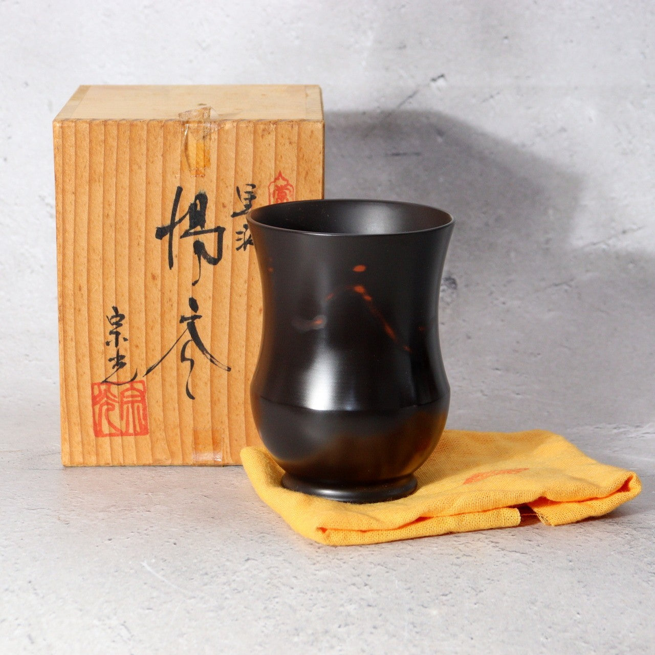 Japanese Solid Bronze Bud Vase by Gyokusen - with Mismatched Wooden Box1