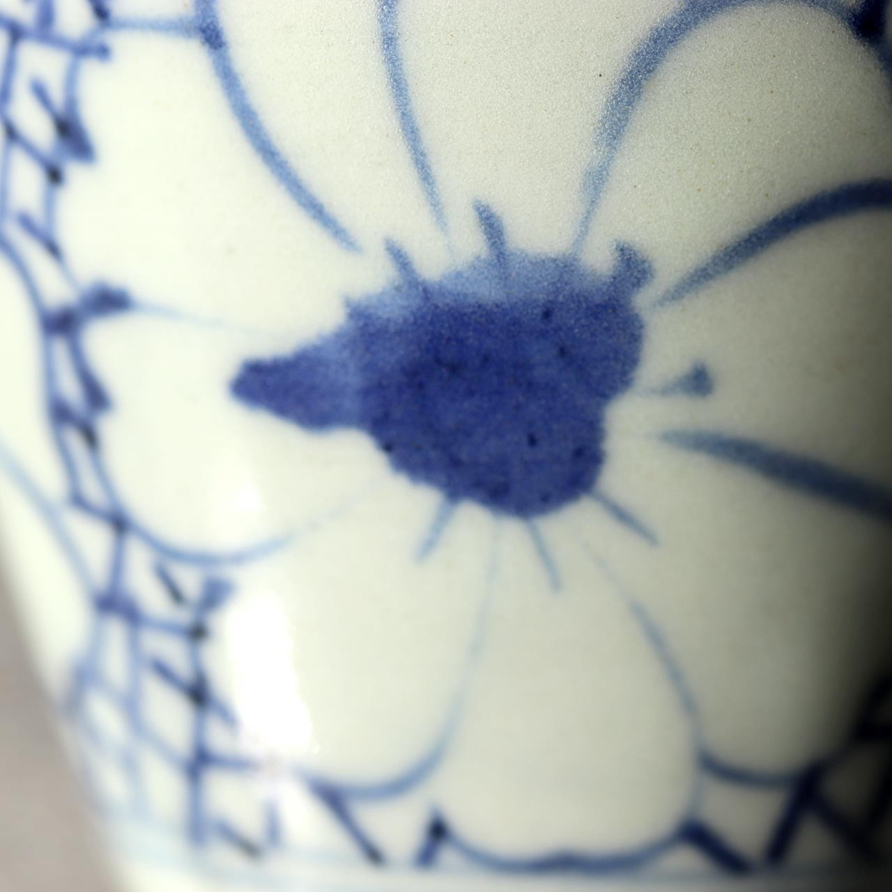 Edo Period Ko-Imari Blue and White Soba Choko Cup Set Net Flower 2pcs Japanese10