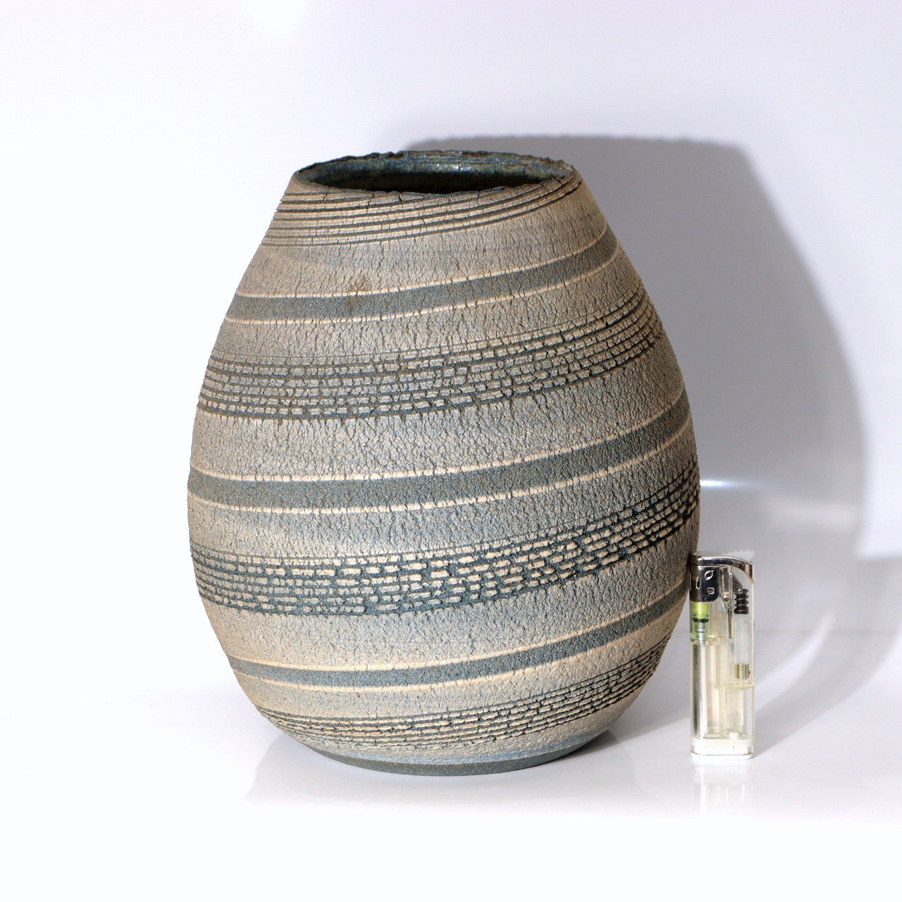 Japanese Studio Pottery Vase Sen no Tsubo Signed Sato Miki Aizu Ceramic w/Box2
