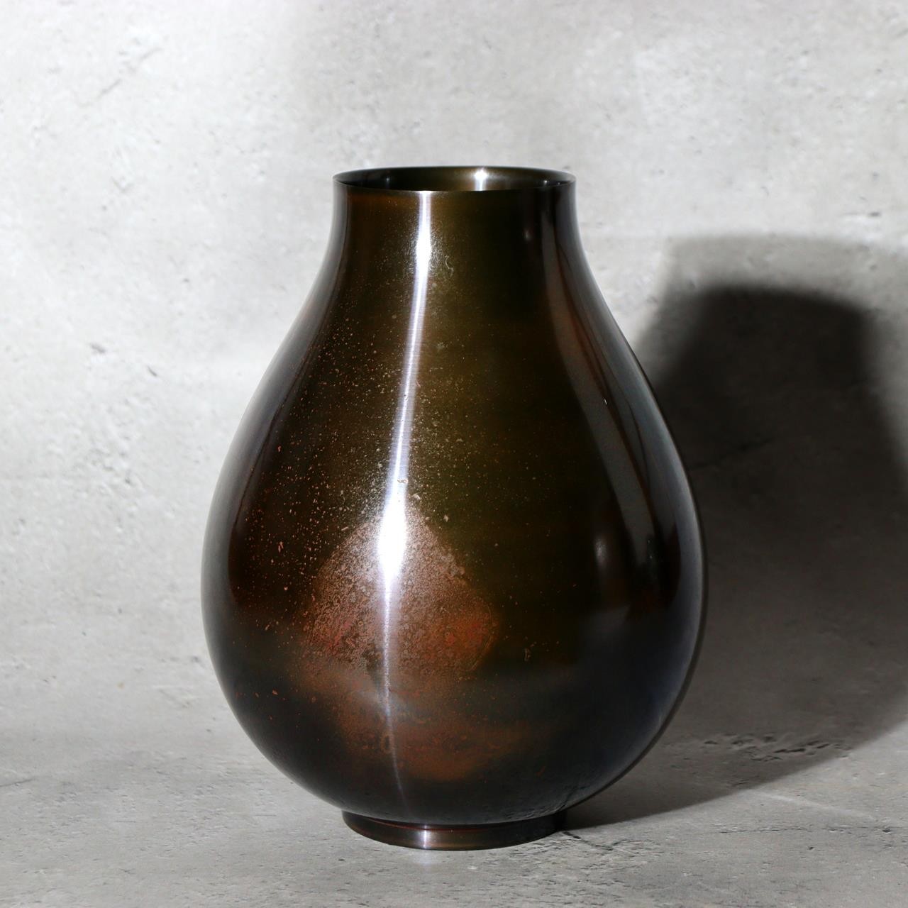 Japanese Master Bronze Vase "Sato no Yama" by Hasegawa Yoshihisa Nitten Juror1