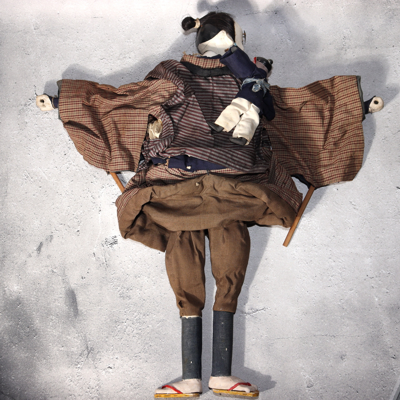 Japanese Joruri Puppet Monkey Trainer Doll by Takeo Oe Prewar Awa Ningyo VG405