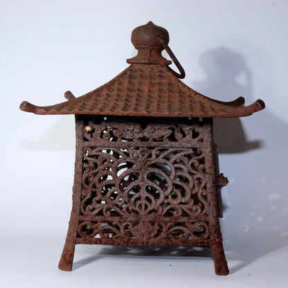 Iron Lantern Japanese  Garden Lantern - Traditional Craft Temple BOS875