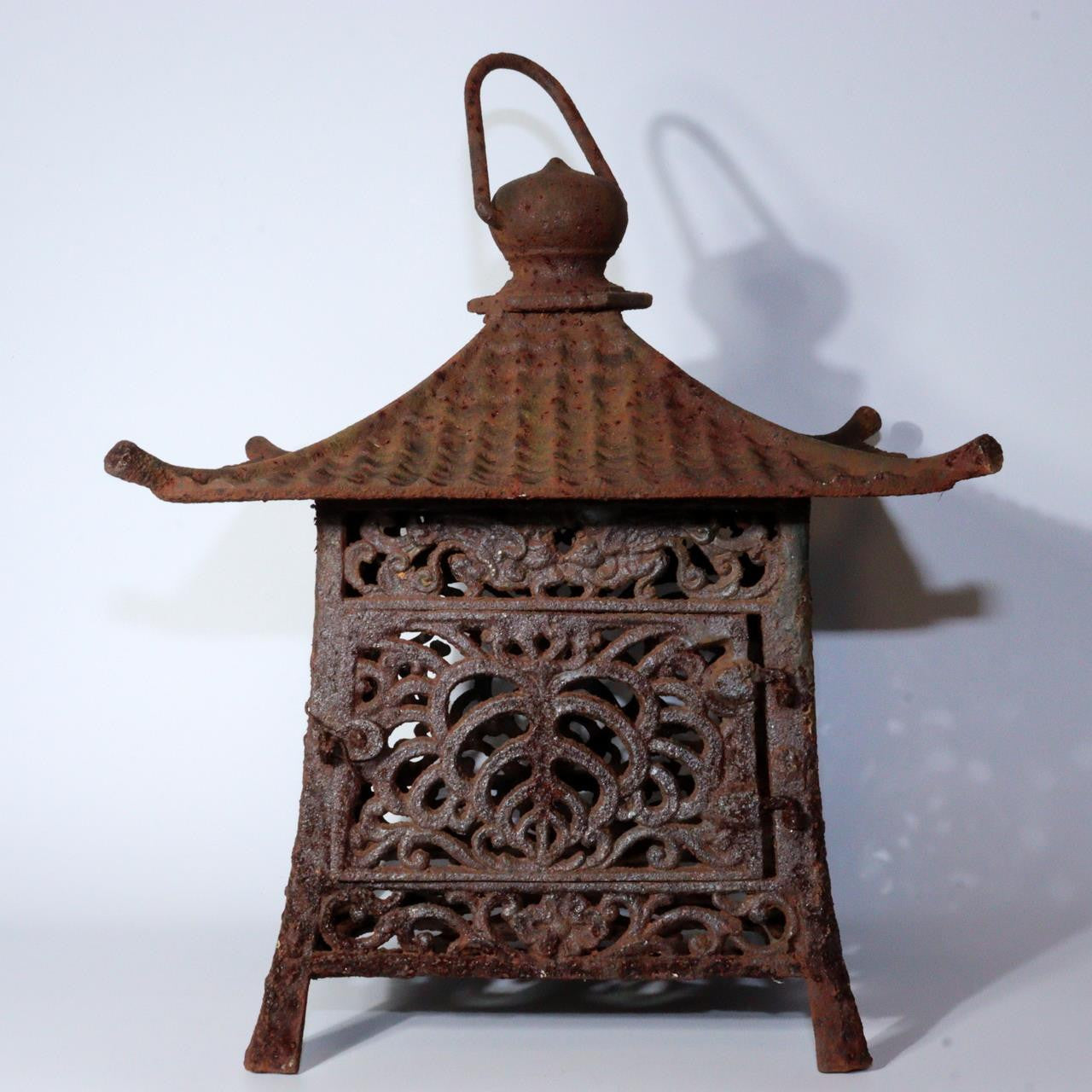 Iron Lantern Japanese  Garden Lantern - Traditional Craft Temple BOS875