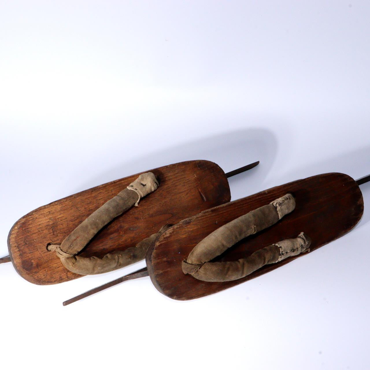 Antique Ice skating shoes wooden Geta Clogs Skates Japanese blacksmith WO375