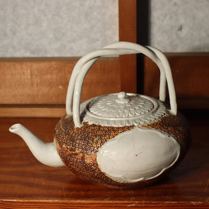 Japanese Antique White Porcelain Hirado ware Choshi Teapot HWO11