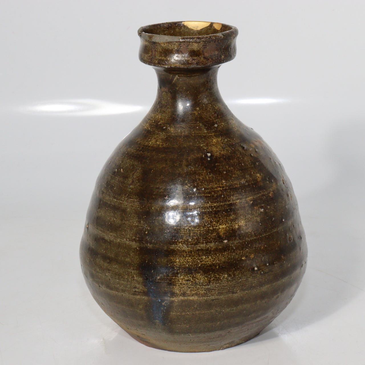 Korean Antique porcelain Tokkuri Vase Yi Dynasty Joseon period KRS112