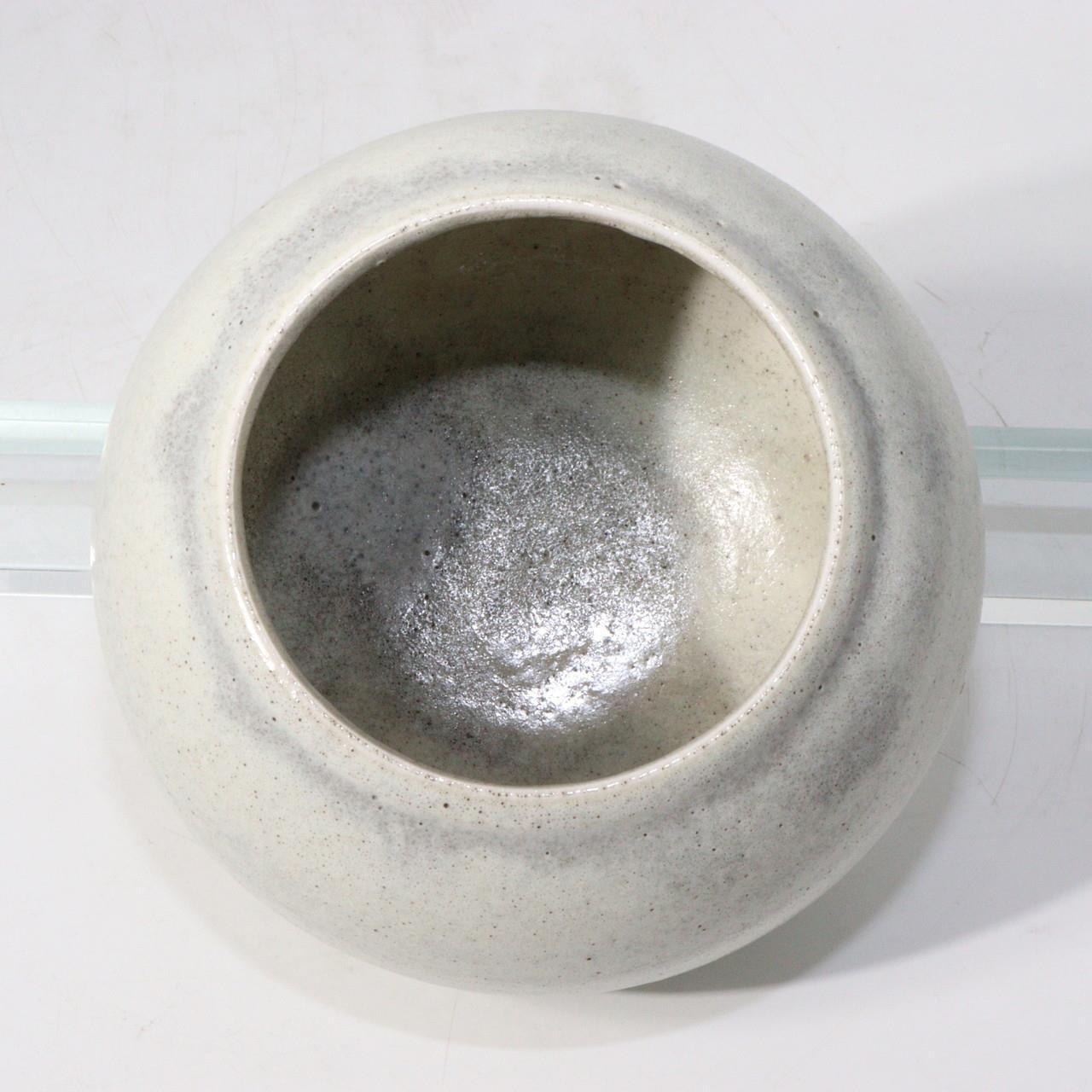 Taizo Yamada round vase Japanese Ceramic High-Quality Glaze Similar to Jun Kiln
