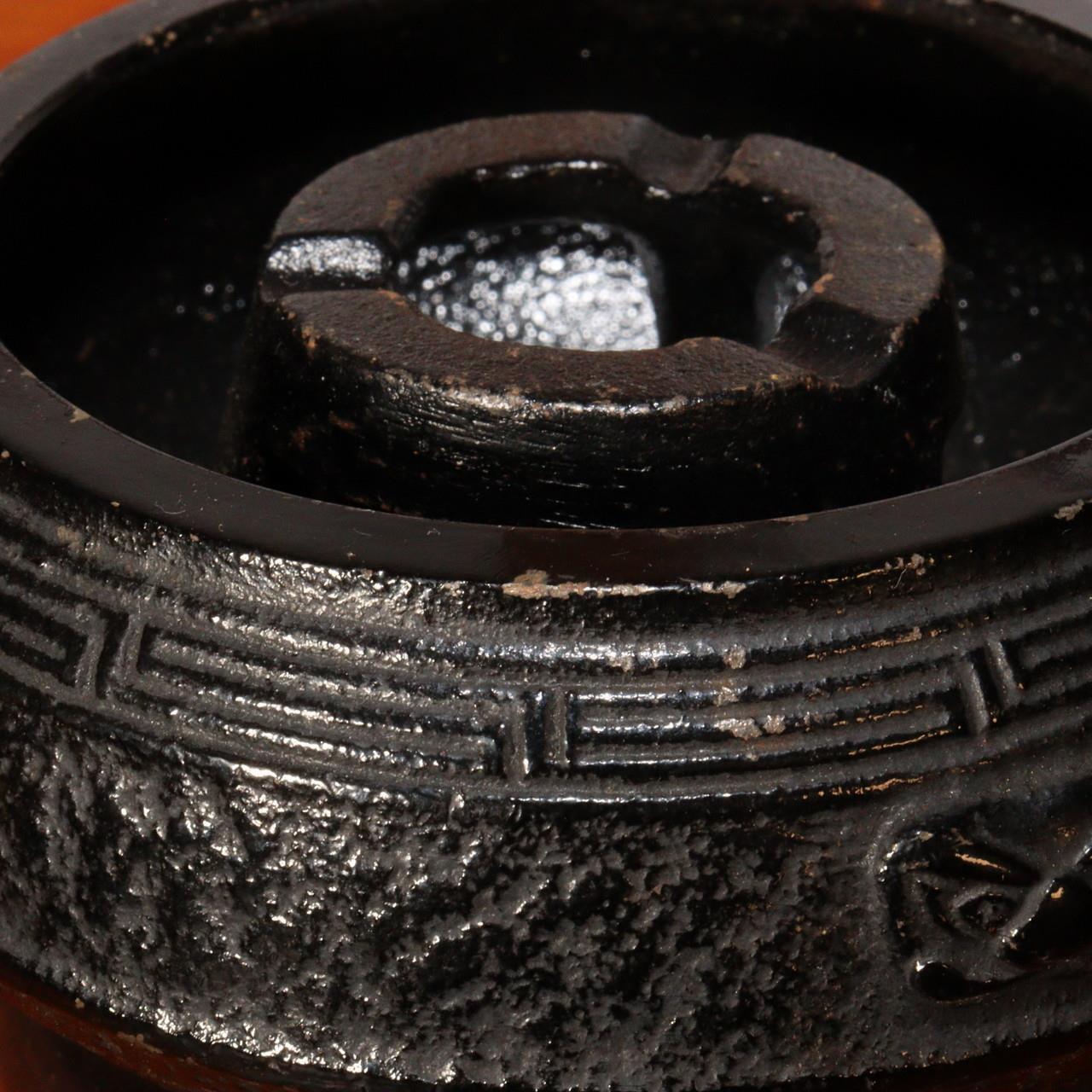 Japanese Iron raccoon dog brazier Hiire Tea kettle Incense Burner censer BOS690