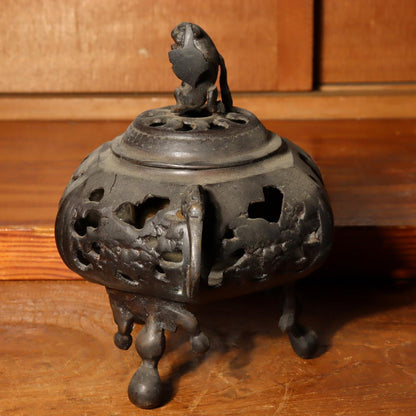 Japanese Bronze Incense Burner censer Lion design BOS622