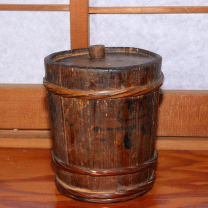 Japanese Antique wooden Sake Cask Barrel Taisho period WBX181